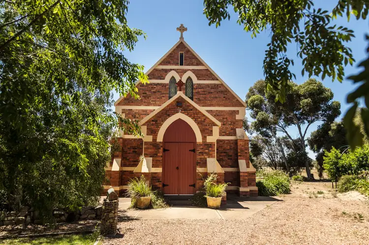915 Springvale Road, Harston VIC 3616