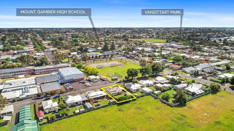 Second view of Homely house listing, 9 Oolna Street, Mount Gambier SA 5290