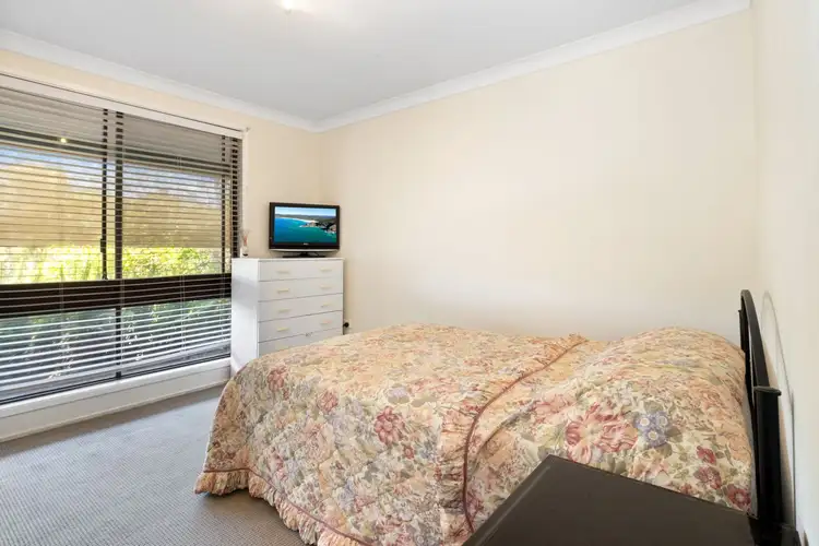 Fifth view of Homely house listing, 2 Sarah Close, Killarney Vale NSW 2261