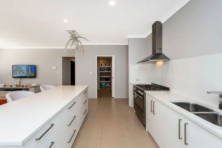 Sixth view of Homely house listing, 33 Amazon Drive, Baldivis WA 6171