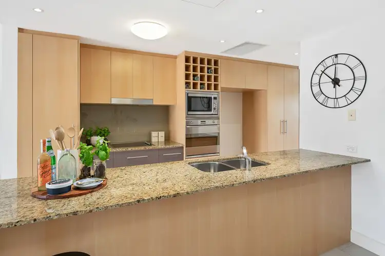 Fifth view of Homely unit listing, 3/18 Canal Avenue, Runaway Bay QLD 4216
