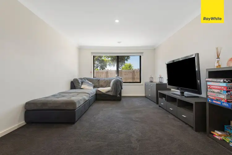 Fourth view of Homely house listing, 2 Burswood Circuit, Harkness VIC 3337