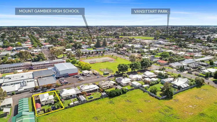Second view of Homely house listing, 15 Oolna Street, Mount Gambier SA 5290