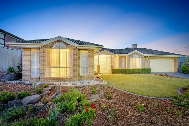 Second view of Homely house listing, 3 Willow Way, Craigieburn VIC 3064
