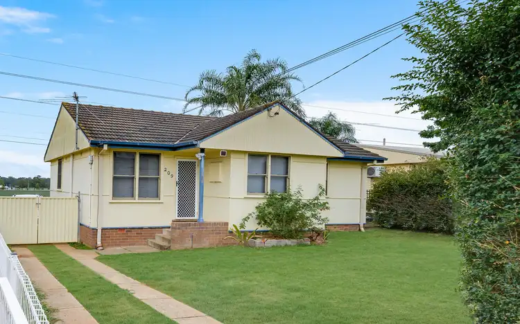 209 Samarai Road, Whalan NSW 2770