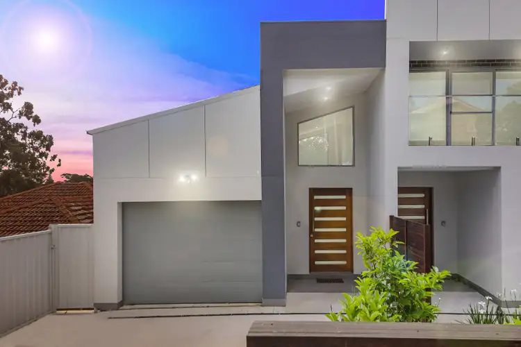 43 Mavis Avenue, Peakhurst NSW 2210