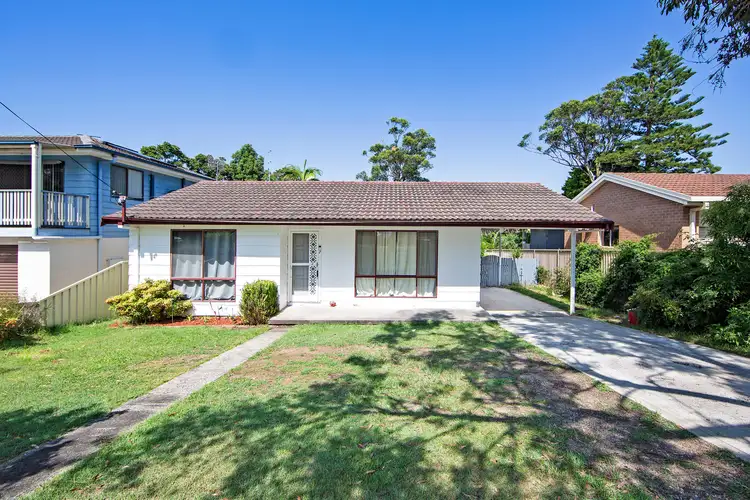 Main view of Homely house listing, 24 Laelana Avenue, Budgewoi NSW 2262