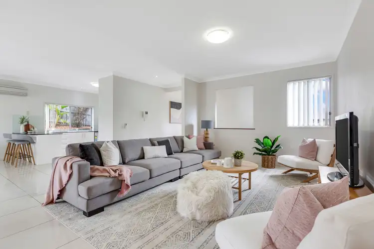 Second view of Homely house listing, 5 Sunbeam Court, Eatons Hill QLD 4037