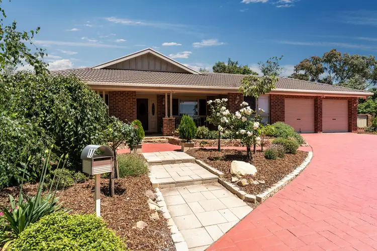 11 Fitzsimmons Street, Nicholls ACT 2913