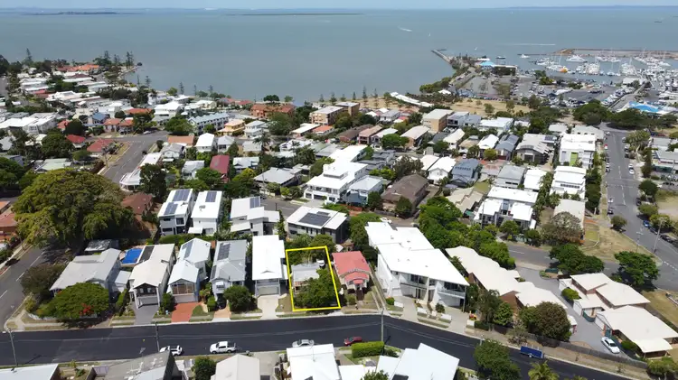 150 Melville Terrace, Manly QLD 4179