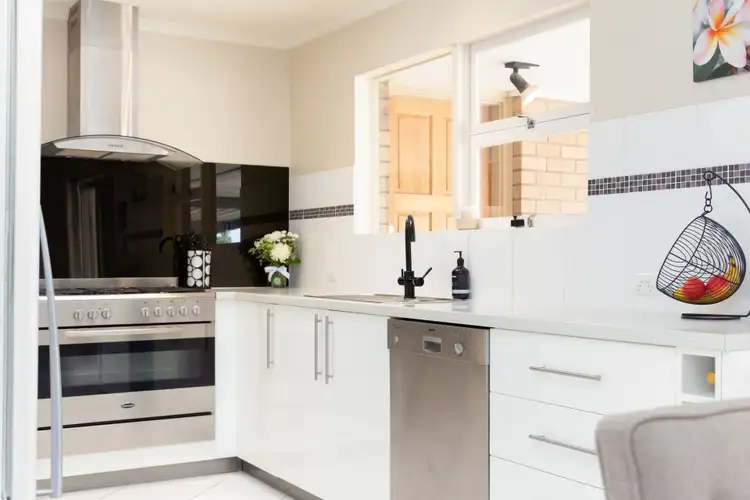 Sixth view of Homely house listing, 9 Warren Road, Para Vista SA 5093