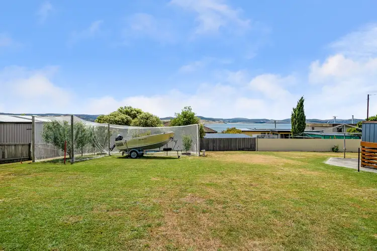 31 First Avenue, Midway Point TAS 7171