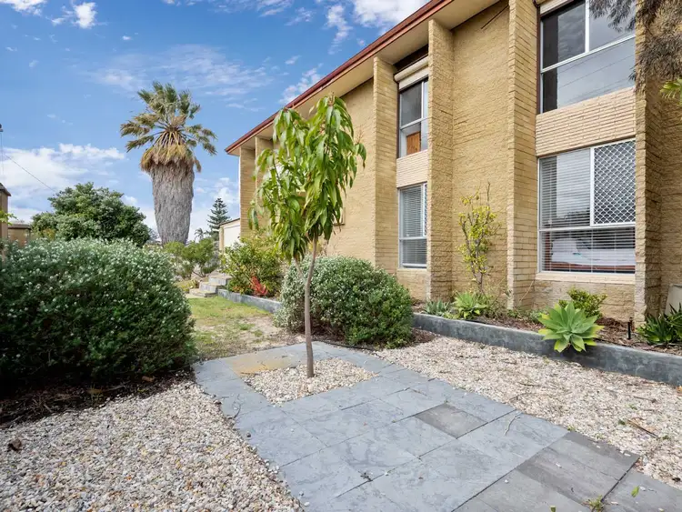 Fourth view of Homely house listing, 2 Gunida Street, Mullaloo WA 6027