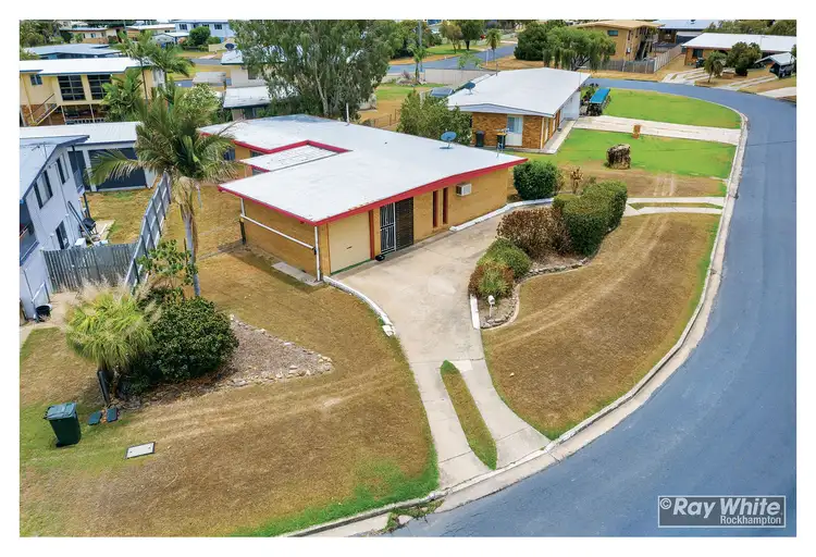 Third view of Homely house listing, 105 Menzies Street, Park Avenue QLD 4701
