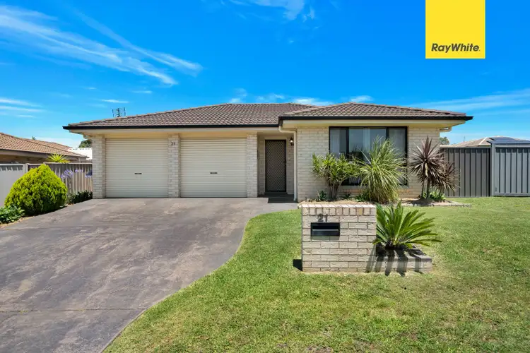 21 Riveroak Road, Worrigee NSW 2540