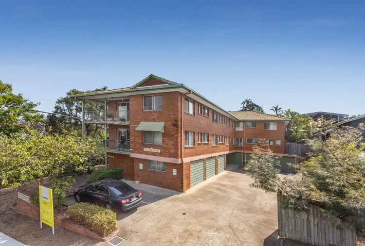 Main view of Homely unit listing, 2/4 Bonython Street, Windsor QLD 4030