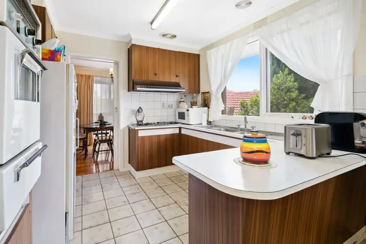 Fourth view of Homely house listing, 5 Adam Court, Viewbank VIC 3084