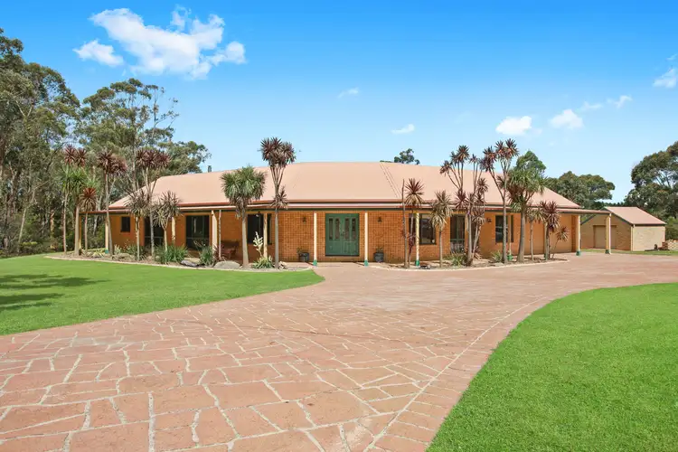 18 Serrata Place, Hill Top NSW 2575