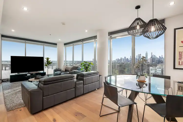 1102/1 Roy Street, Melbourne VIC 3004