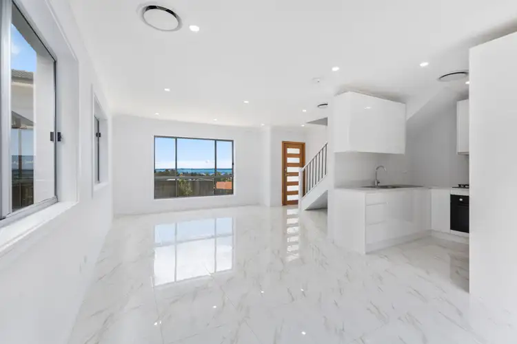 Main view of Homely townhouse listing, 3/6-8 Boronga Crescent, Berkeley NSW 2506