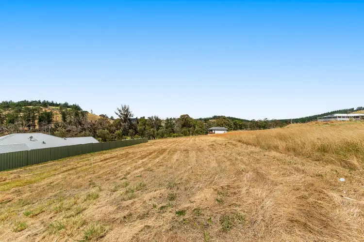 5 Hitchcock Drive, Nannup WA 6275
