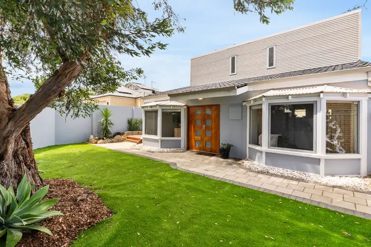 8 Benan Street, Kallaroo WA 6025