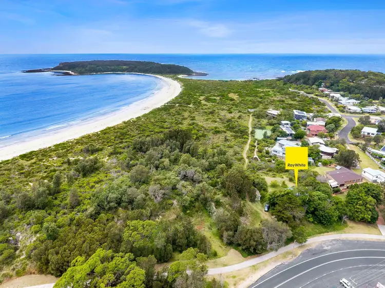 24 Grant Street, Broulee NSW 2537