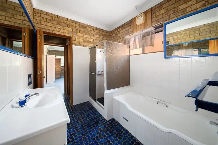 Fifth view of Homely house listing, 214 Prices Circuit, Woronora NSW 2232