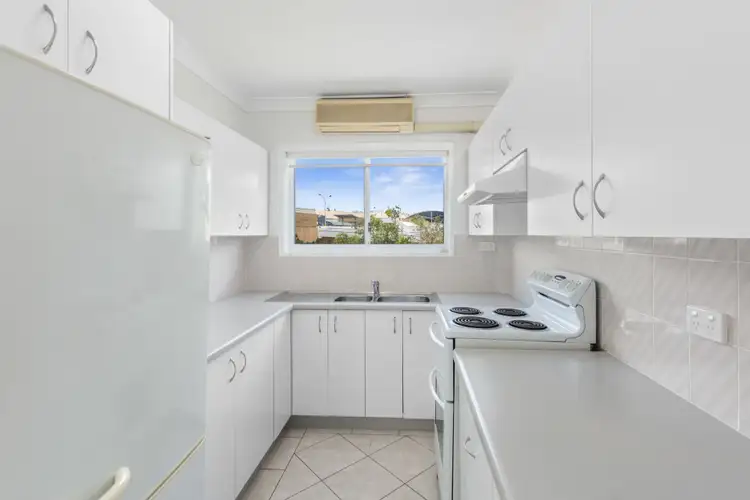 Seventh view of Homely unit listing, 8/86-88 shellharbour Road, Port Kembla NSW 2505