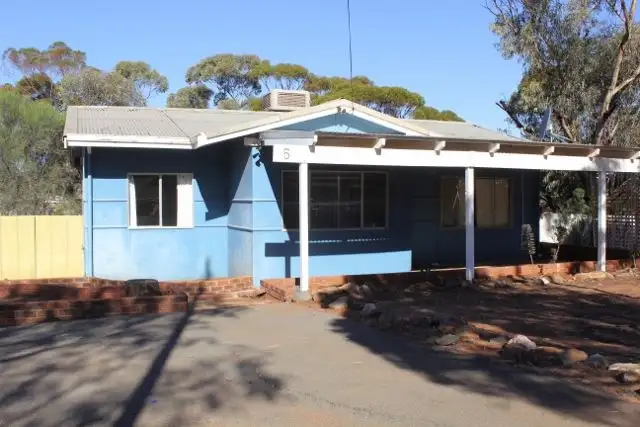 Main view of Homely house listing, 5 Nickeltown Crescent, Kambalda East WA 6442