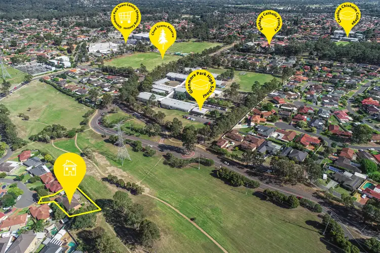 Second view of Homely house listing, 6 Bluewren Close, Glenmore Park NSW 2745
