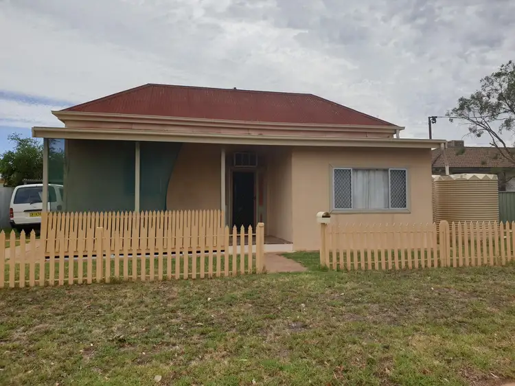 87 Boori Street, Peak Hill NSW 2869