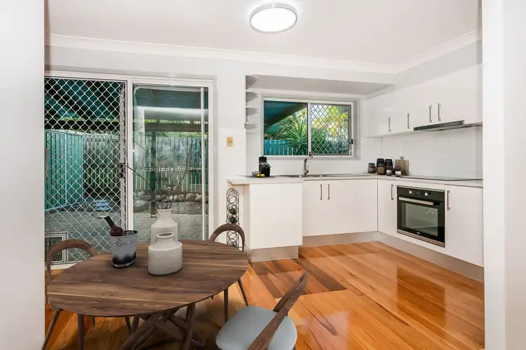 4/7 Sussex Street, Browns Plains QLD 4118