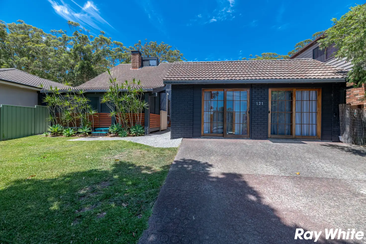 Main view of Homely house listing, 121 Green Point Drive, Green Point NSW 2428