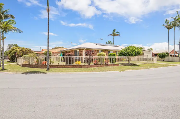 54 Dolphin Drive, Bongaree QLD 4507