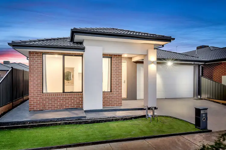 18 Elderberry Street, Craigieburn VIC 3064