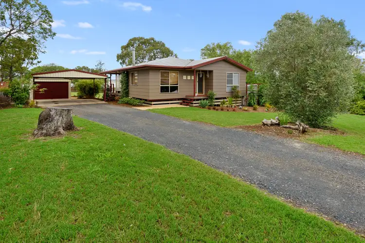 8 Claire Lee Crescent, Kingsthorpe QLD 4400