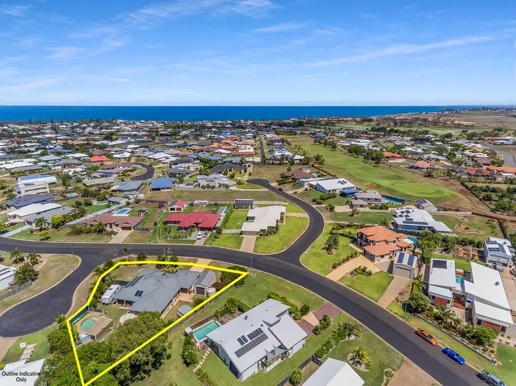 1 Meleisha Place, Coral Cove QLD 4670
