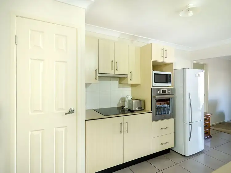 Seventh view of Homely house listing, 2 Rose Lea Court, Warwick QLD 4370