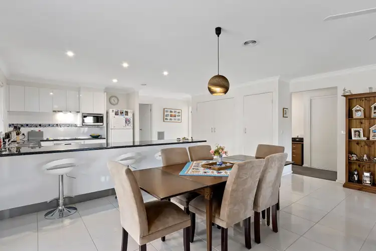 28 Correa Place, Inverloch VIC 3996