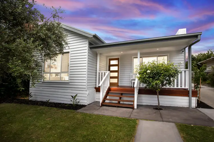 19 Potton Avenue, Rosebud VIC 3939