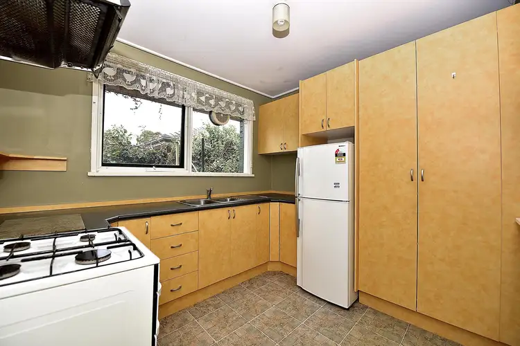 Second view of Homely unit listing, 18/5-7 Collocott Street, Mordialloc VIC 3195