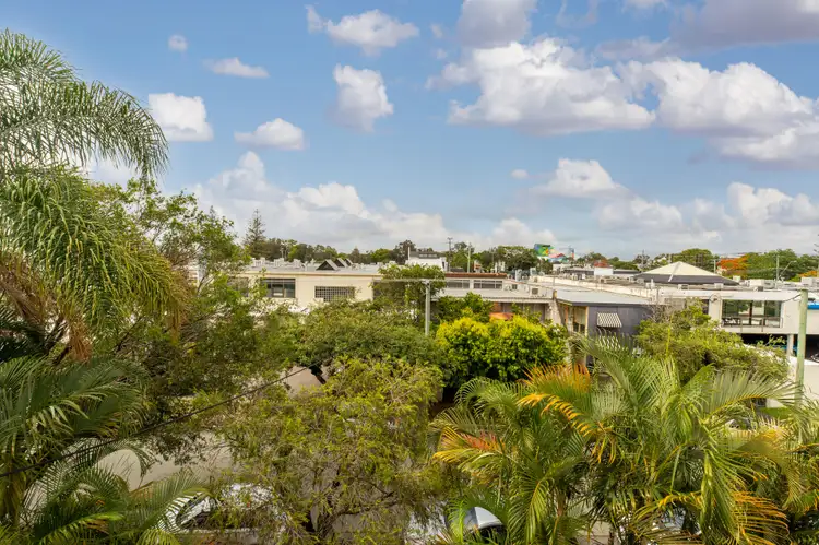 Third view of Homely apartment listing, 32/7 Barranbali Street, Chevron Island QLD 4217