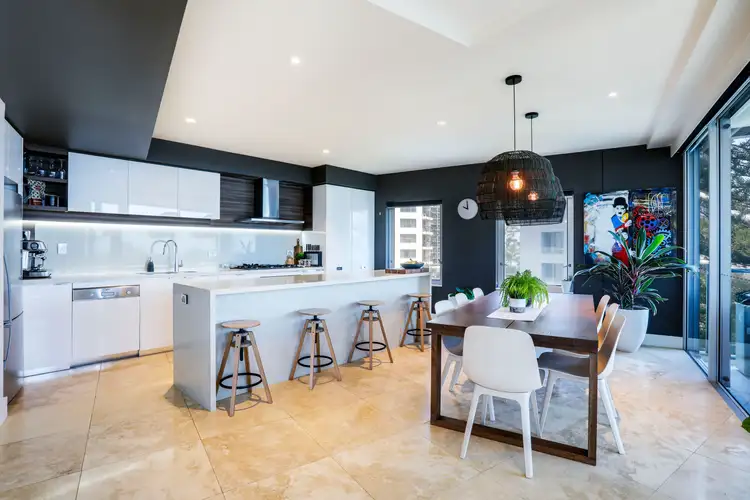 Sixth view of Homely apartment listing, 4/5 Laycock Street, Surfers Paradise QLD 4217