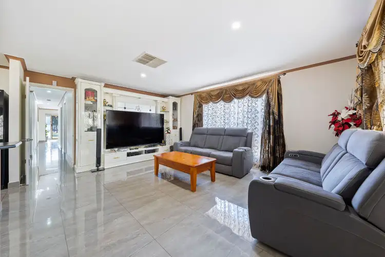 Fifth view of Homely house listing, 27 Creekview Drive, Walkley Heights SA 5098