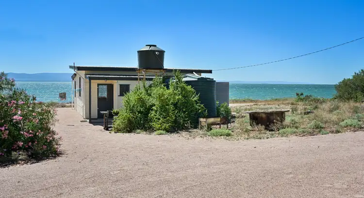 1 Semmens Court, Commissariat Point SA 5710