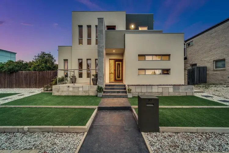 97 Oodgeroo Avenue, Franklin ACT 2913