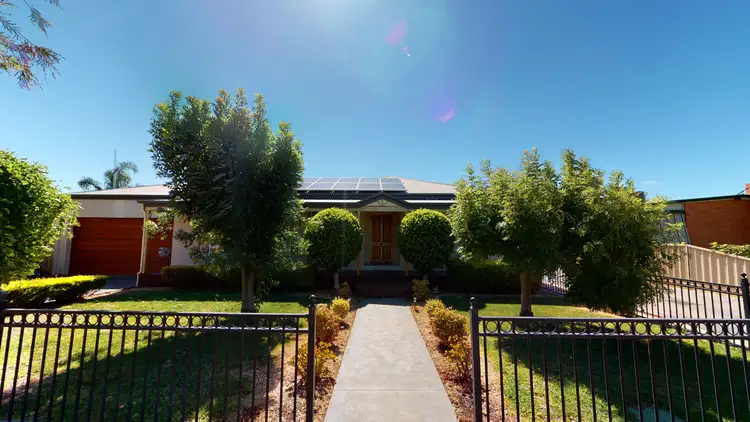 39 Palaroo Street