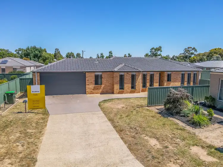 Main view of Homely house listing, 5 Deharl Court, Ascot VIC 3551