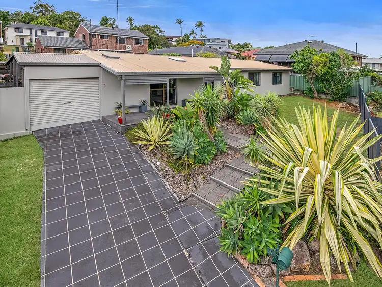 3 Wendy Place, Wishart QLD 4122